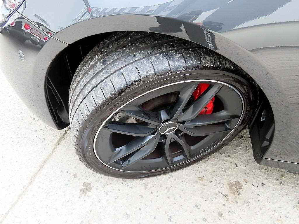 Mercedes Benz E class 2023 Negro - Importación desde Corea - HF Imports Iquique - Foto 20