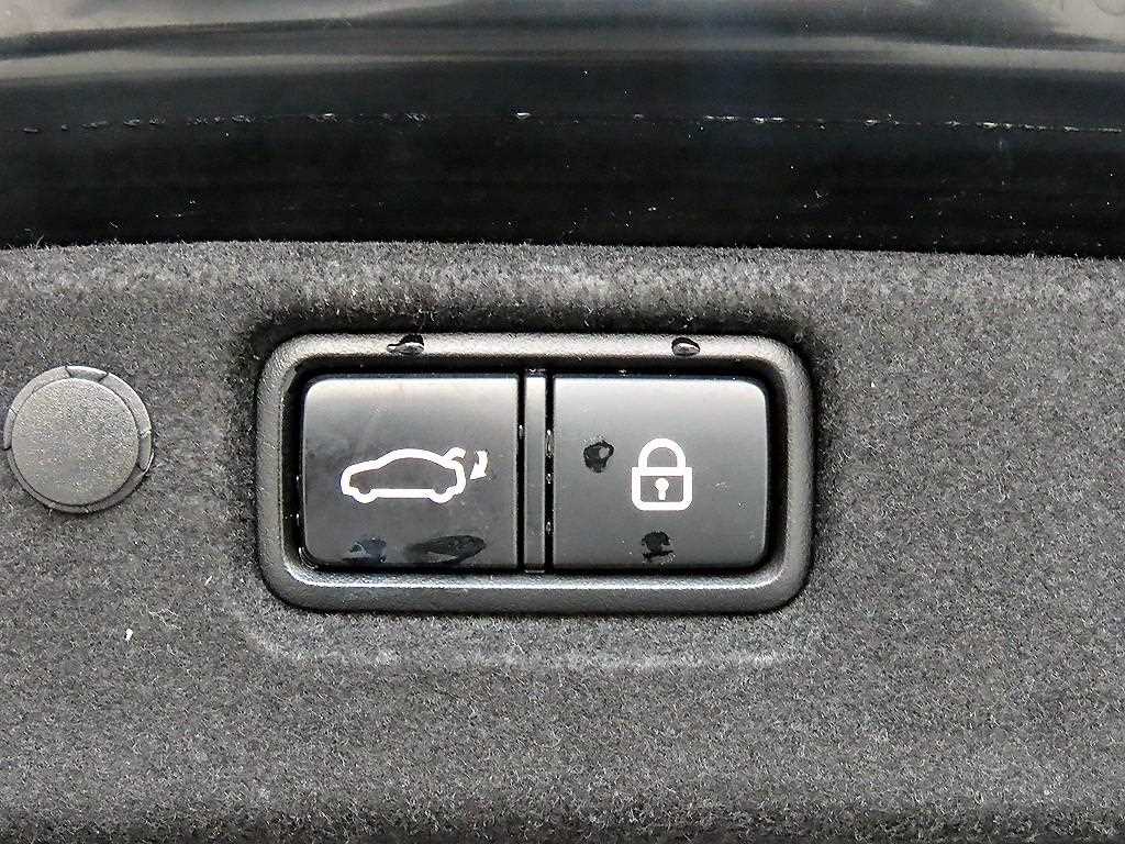 KIA K7 2016 Negro - Importación desde Corea - HF Imports Iquique - Foto 15