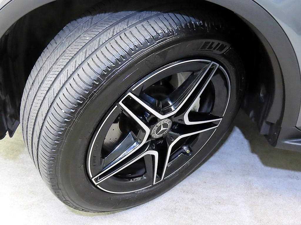 Mercedes Benz GLC Class 2020 Gris - Importación desde Corea - HF Imports Iquique - Foto 20