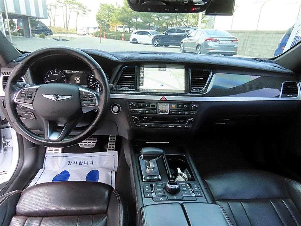 Genesis G80 - Vista 7