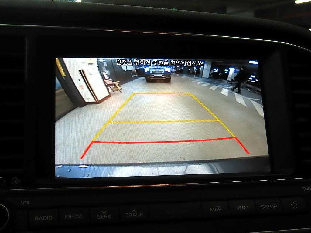 HYUNDAI Avante 2018 Gris - Importación desde Corea - HF Imports Iquique - Foto 14