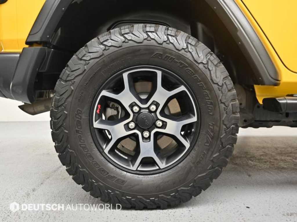 Jeep Wrangler - Vista 5