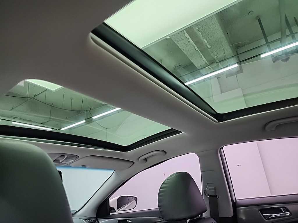 HYUNDAI Sonata 2012 Blanco - Importación desde Corea - HF Imports Iquique - Foto 14