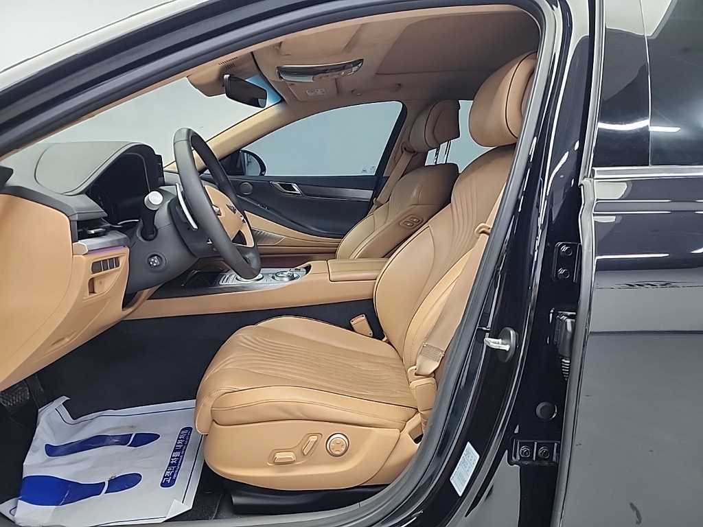 Genesis G80 - Vista 11