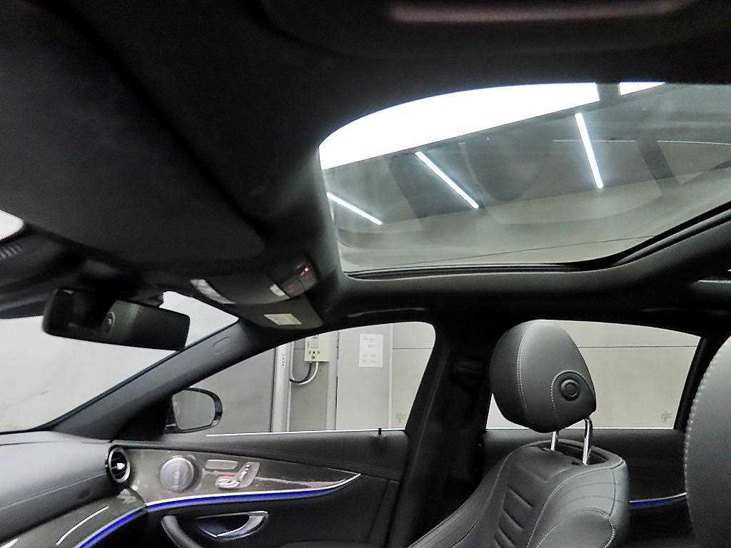 Mercedes Benz E class 2020 Plateado - Importación desde Corea - HF Imports Iquique - Foto 17