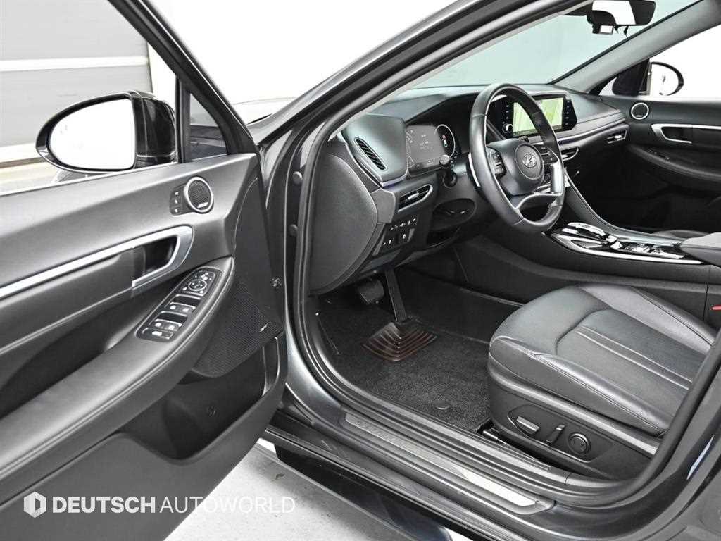 HYUNDAI Sonata - Vista 11