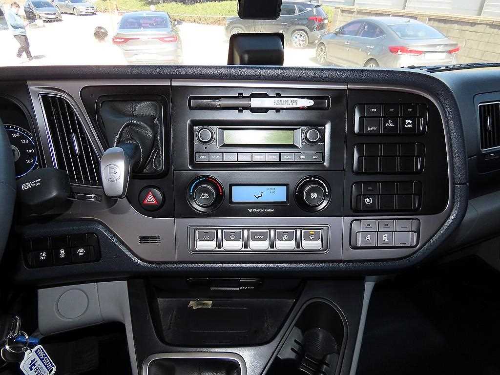 medium and large cargo Cargo 2024 Blanco - Importación desde Corea - HF Imports Iquique - Foto 14