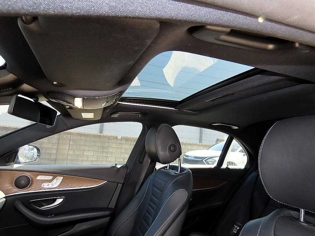 Mercedes Benz E class 2021 Gris - Importación desde Corea - HF Imports Iquique - Foto 16