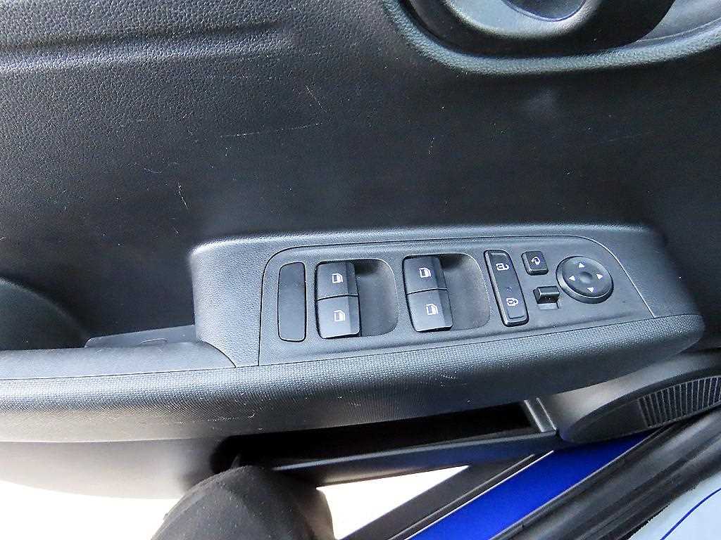 HYUNDAI Casper - Vista 11