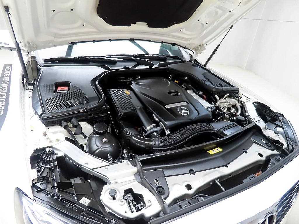 Mercedes Benz E class 2019 Blanco - Importación desde Corea - HF Imports Iquique - Foto 18