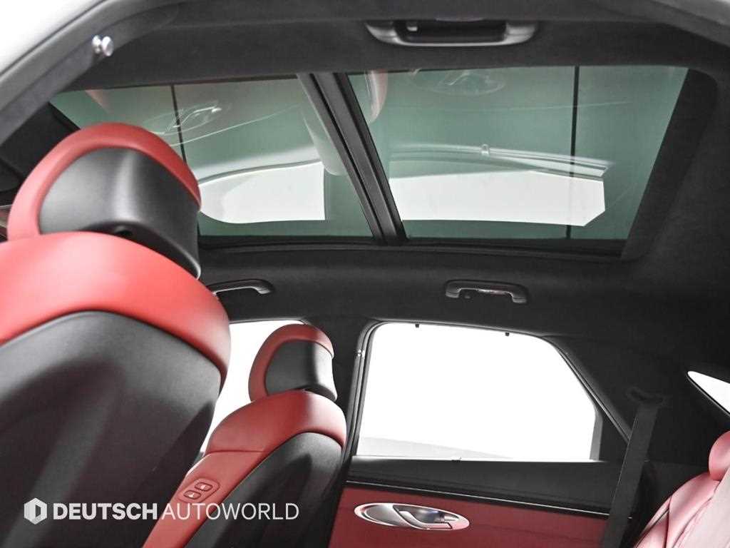 Genesis GV70 2021 Blanco - Importación desde Corea - HF Imports Iquique - Foto 18