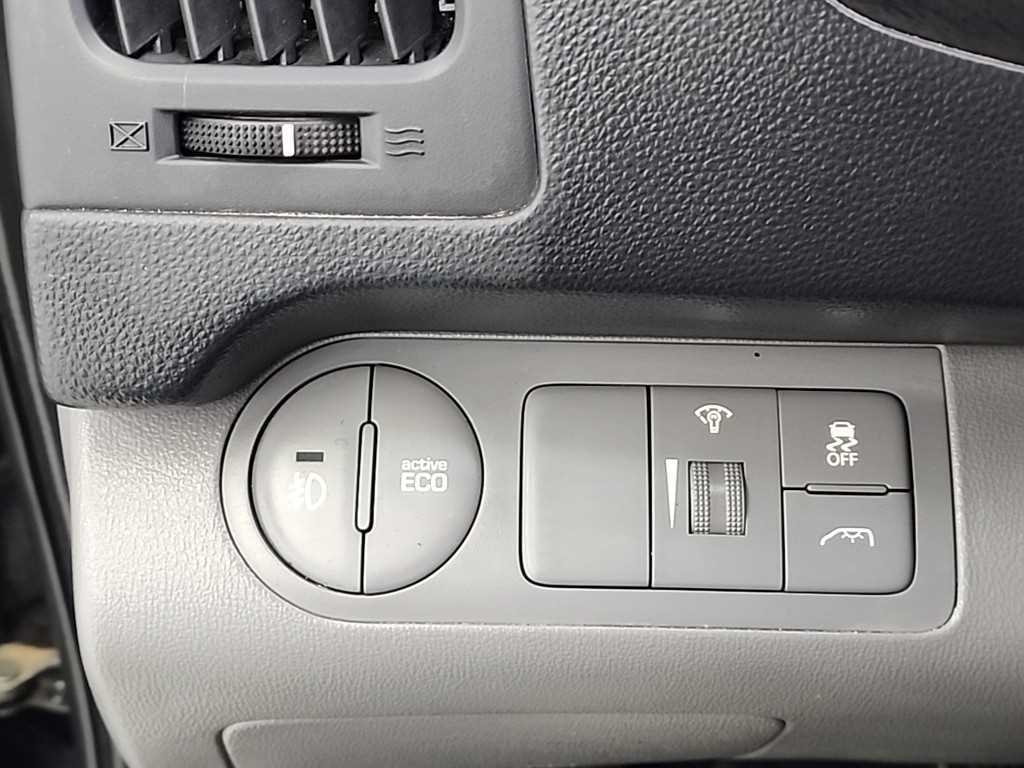 HYUNDAI Starex 2019 Negro - Importación desde Corea - HF Imports Iquique - Foto 14