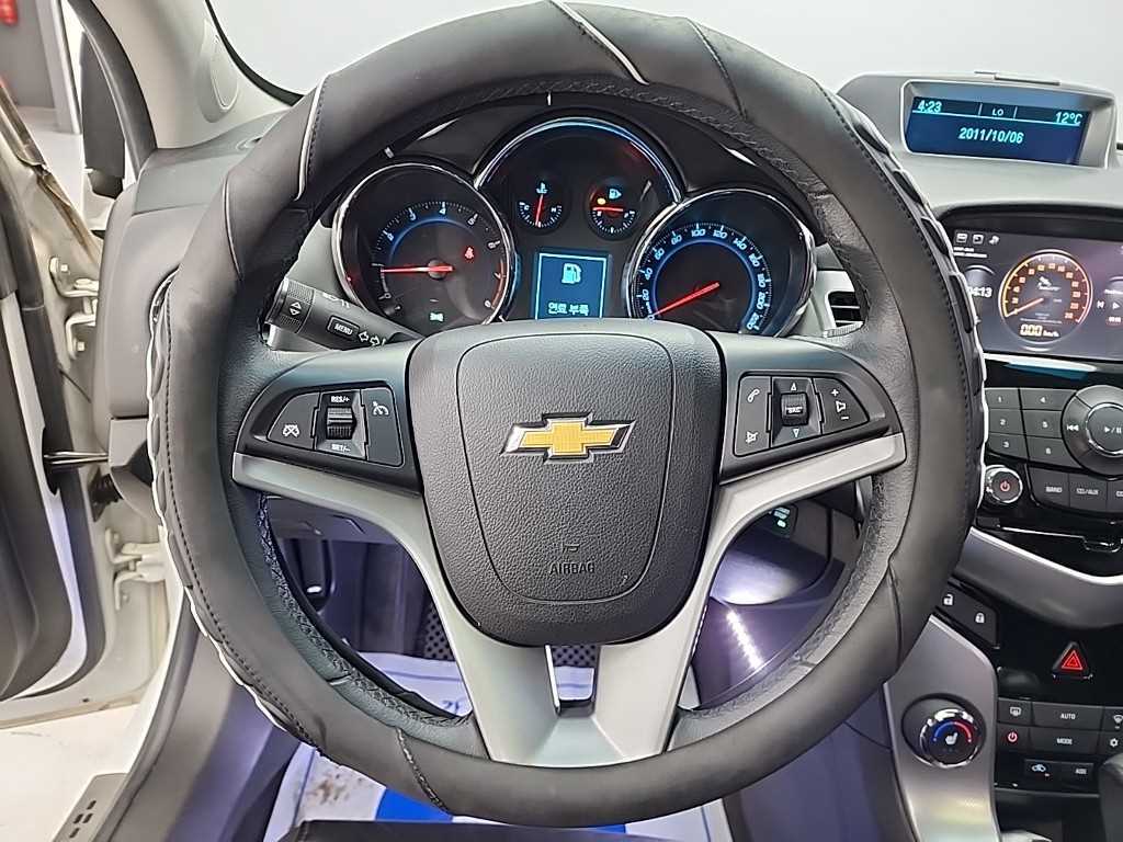 Chevrolet Cruise - Vista 9