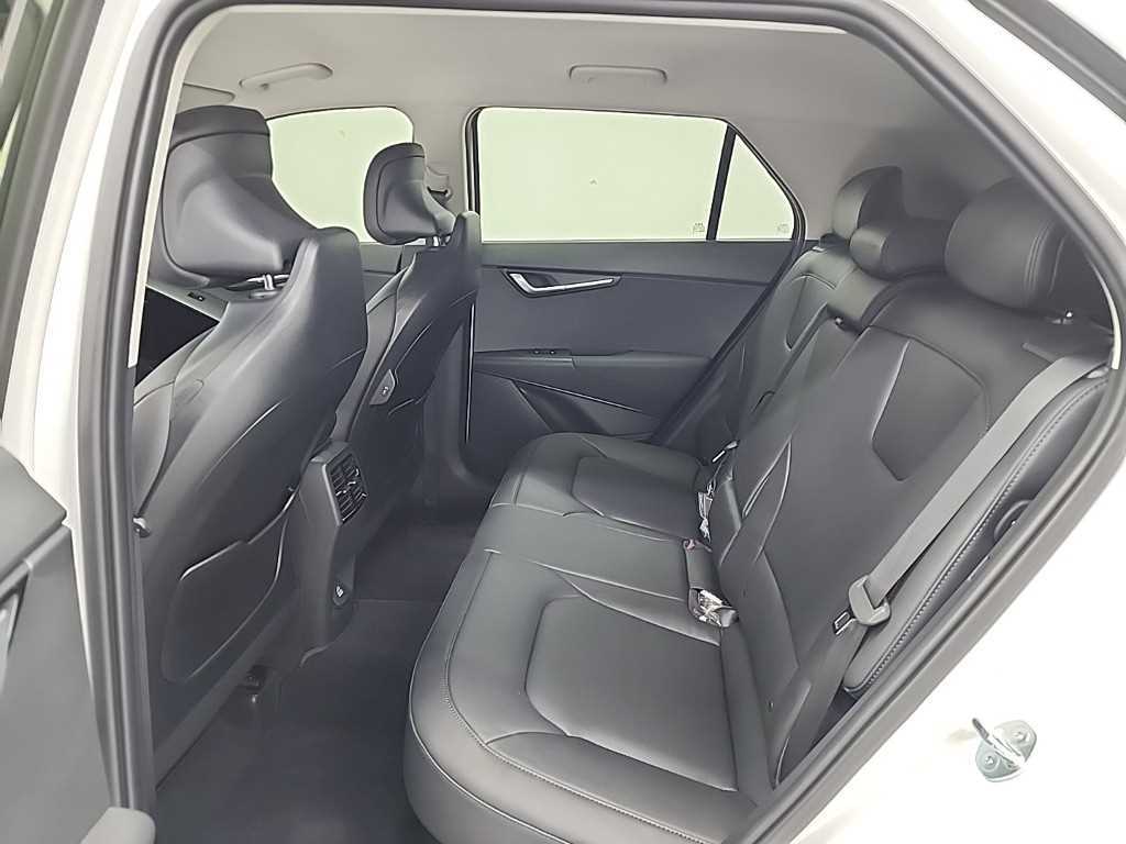 KIA Niro - Vista 12