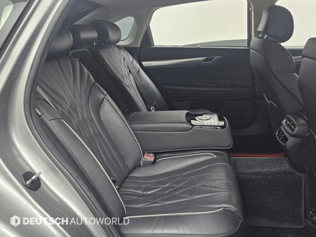 Genesis G80 - Vista 12