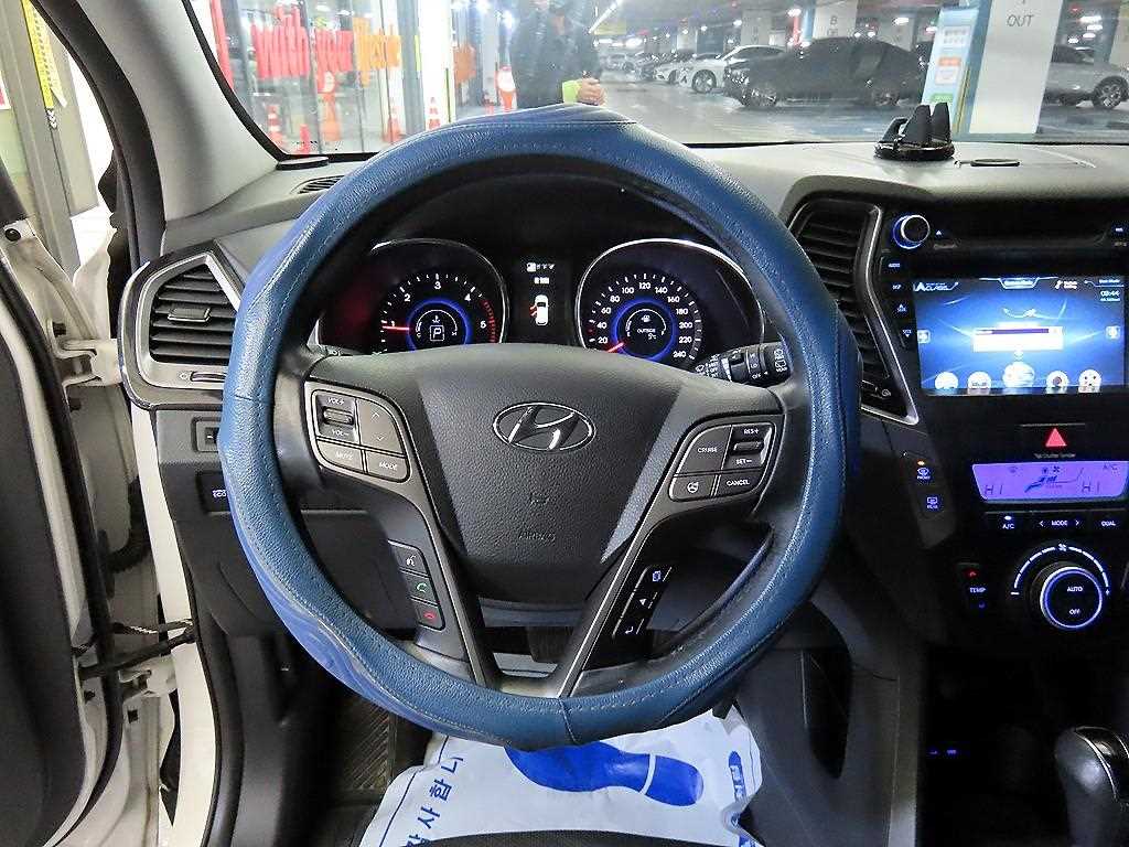 HYUNDAI Santa Fe - Vista 8