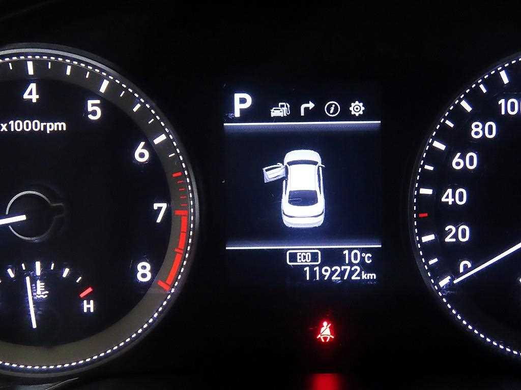 HYUNDAI Grandeur - Vista 9