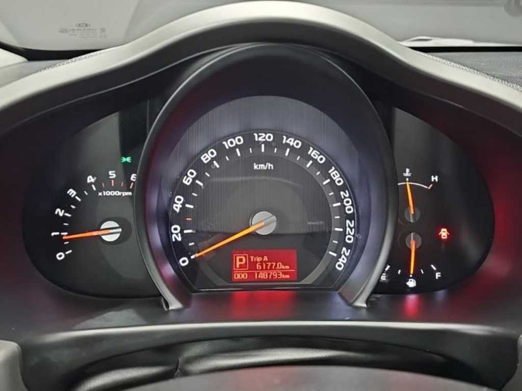 KIA Sportage - Vista 6