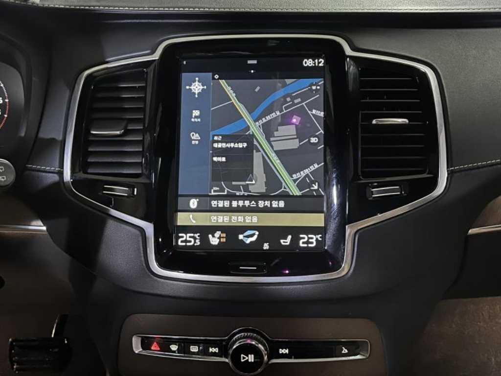 Volvo XC90 - Vista 12