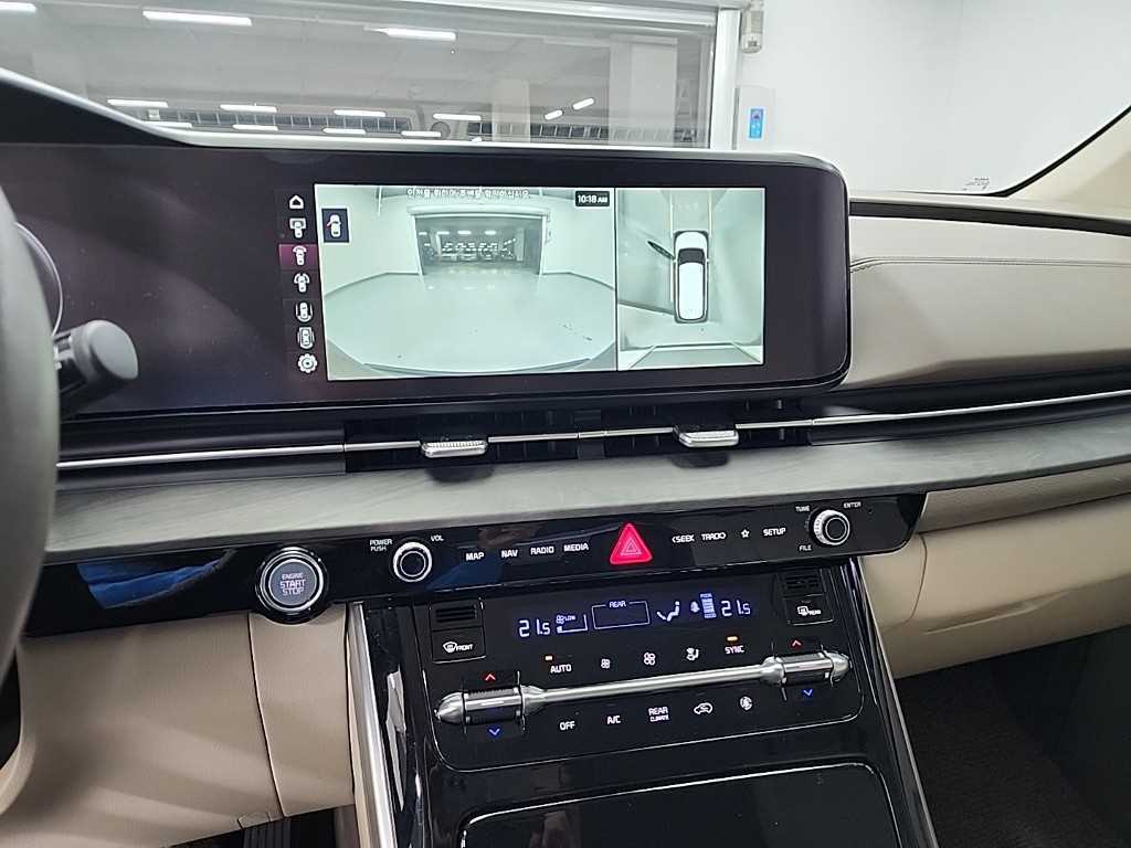 KIA Carnival - Vista 10