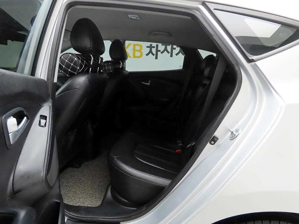 HYUNDAI Tucson 2015 Gris - Importación desde Corea - HF Imports Iquique - Foto 14