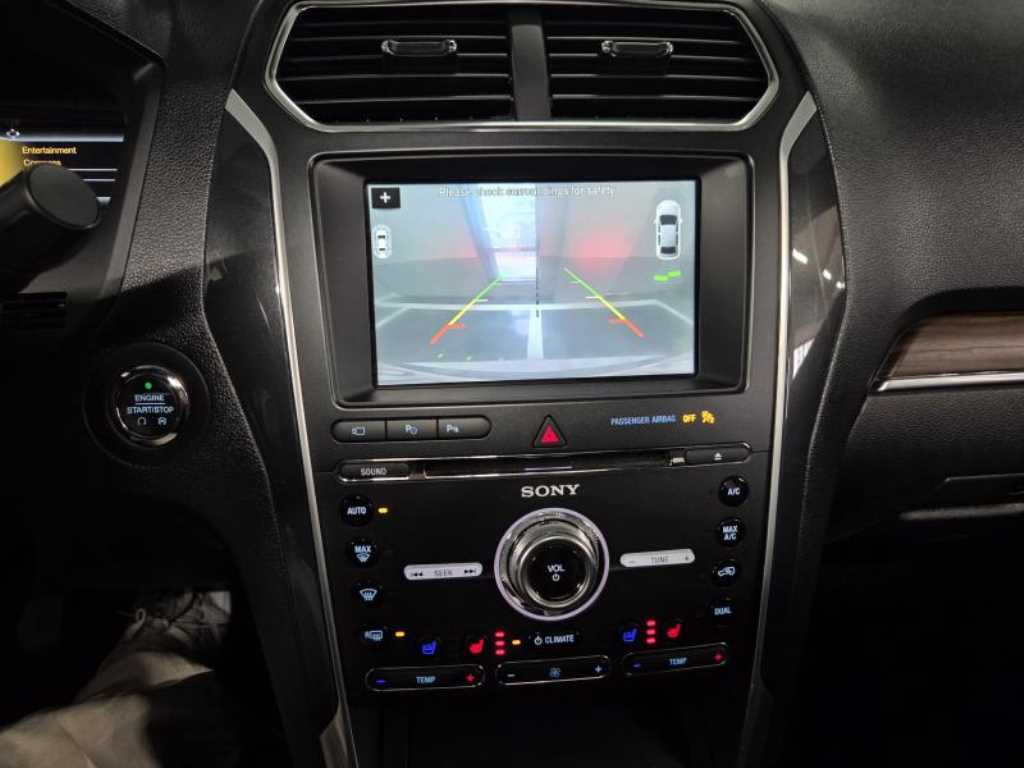 Ford Explorer - Vista 8