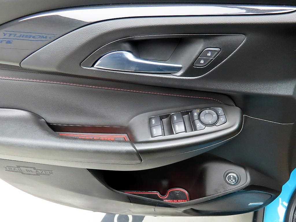 Chevrolet Trail Blazer - Vista 11