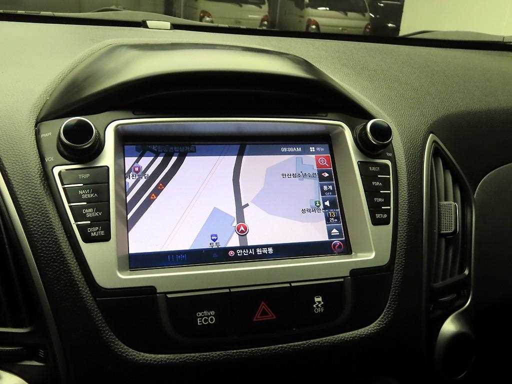 HYUNDAI Tucson - Vista 9