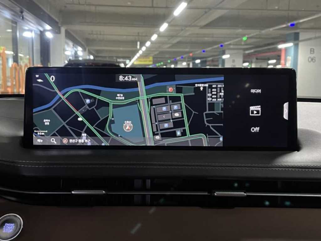 Genesis GV70 - Vista 10