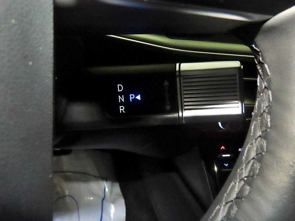 HYUNDAI Grandeur - Vista 12