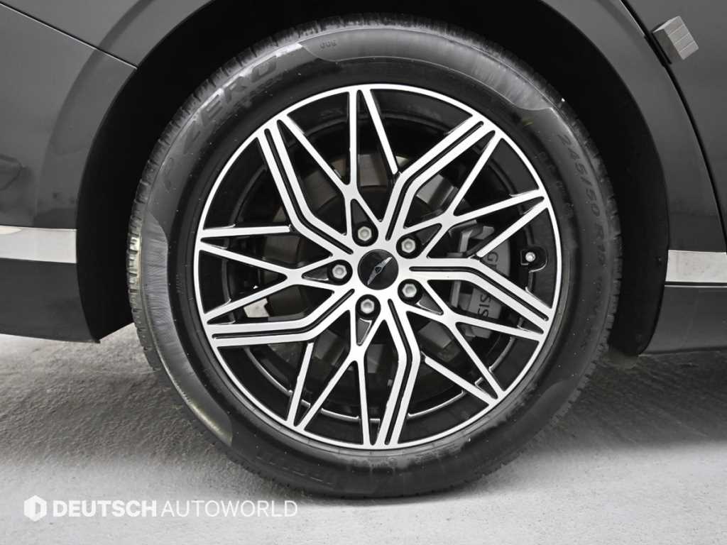 Genesis G90 - Vista 5