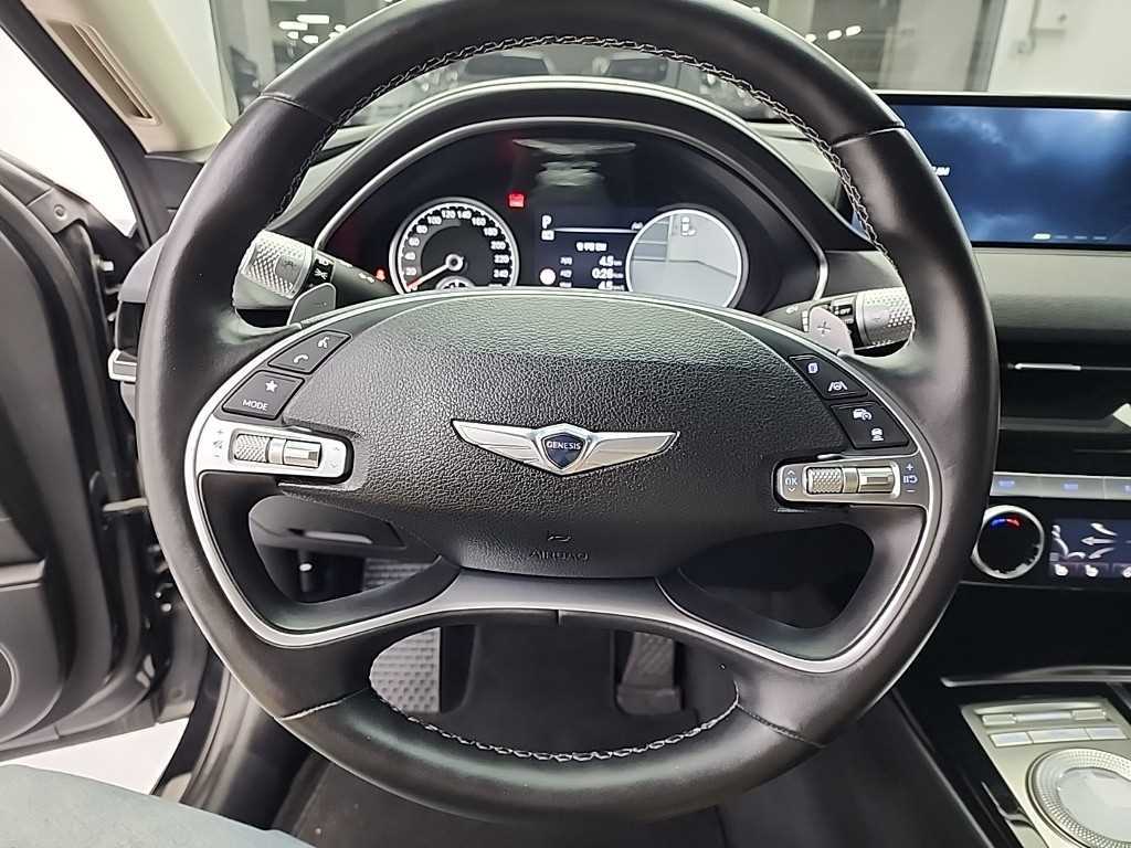 Genesis G80 - Vista 9