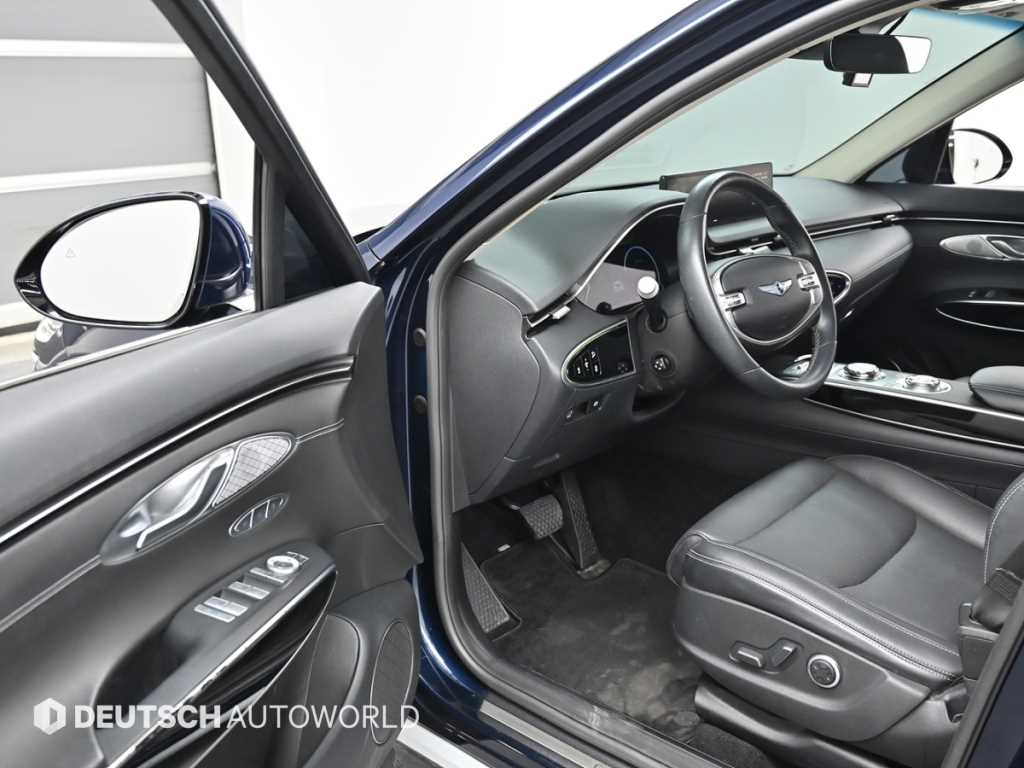 Genesis GV70 - Vista 11