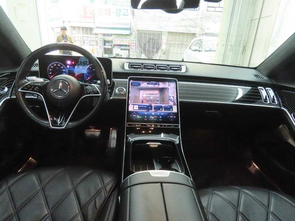 Mercedes Benz S Class - Vista 7