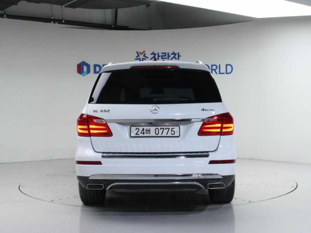 Mercedes Benz GL Class - Vista 4