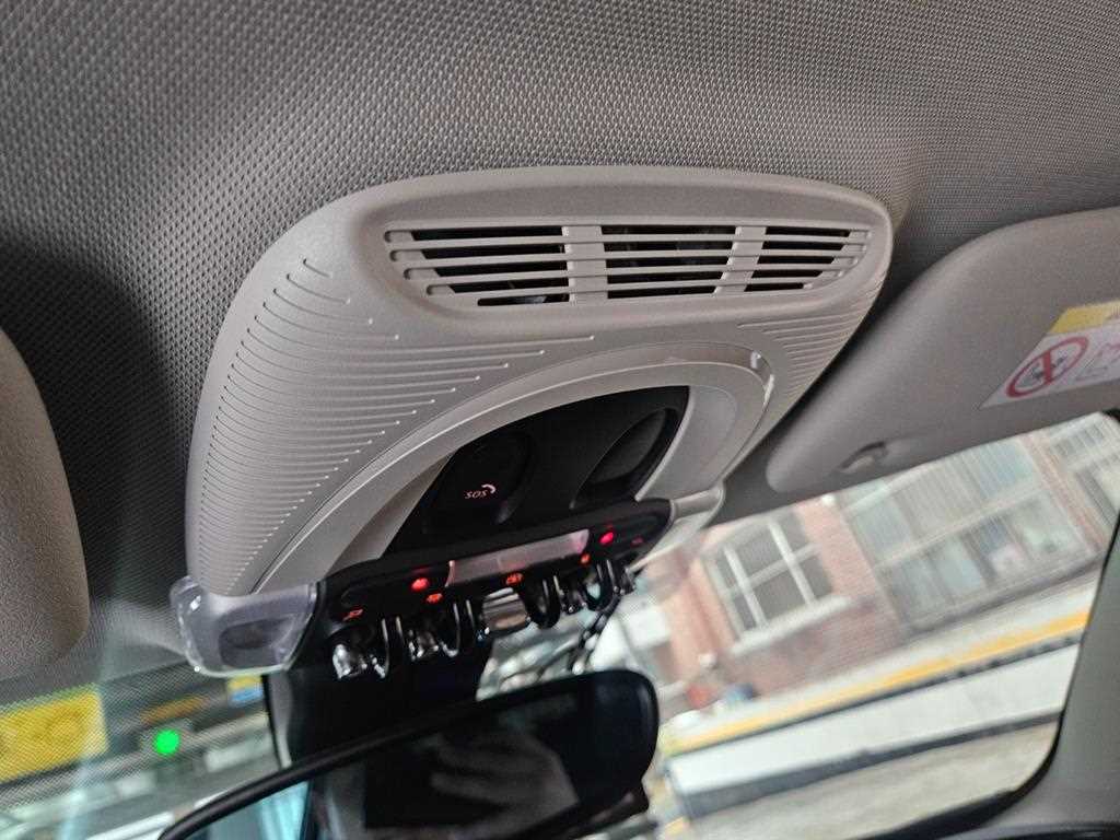 Mini Clubman 2022 Blanco - Importación desde Corea - HF Imports Iquique - Foto 17