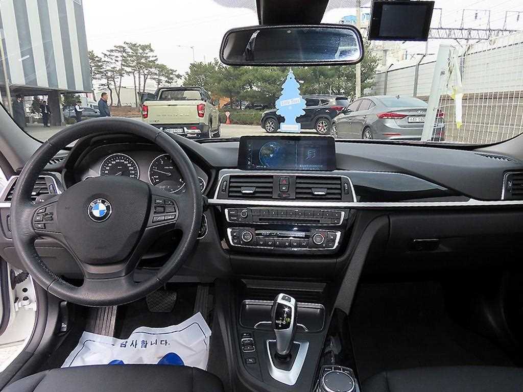 BMW 3 series - Vista 7