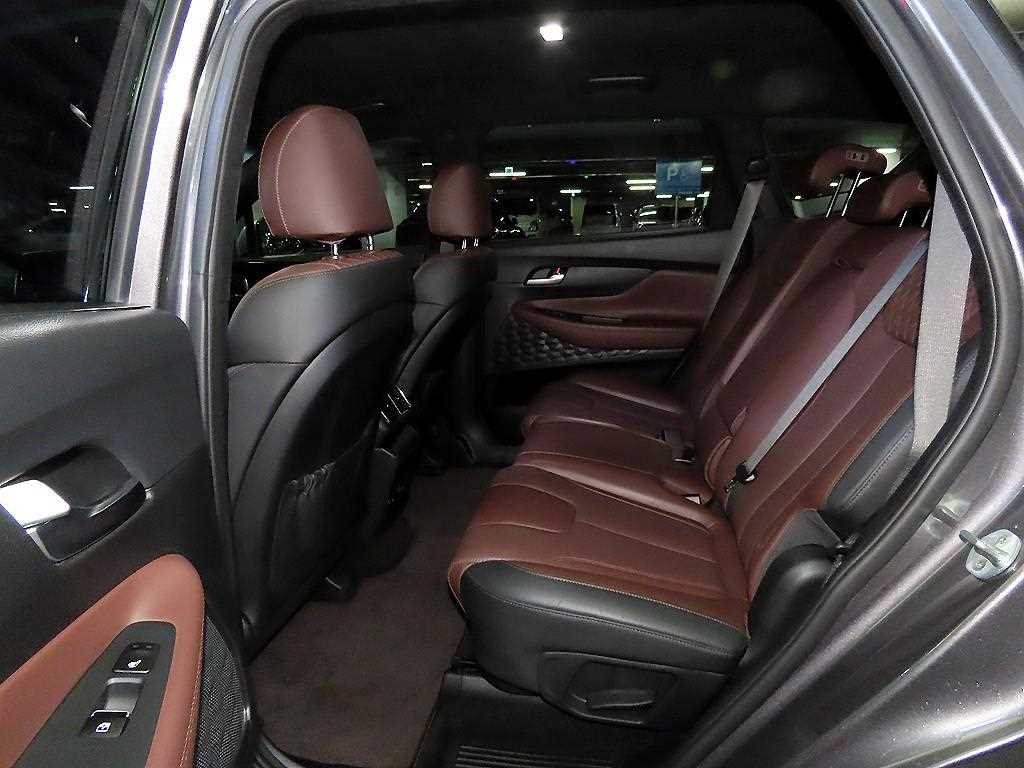 HYUNDAI Santa Fe - Vista 7