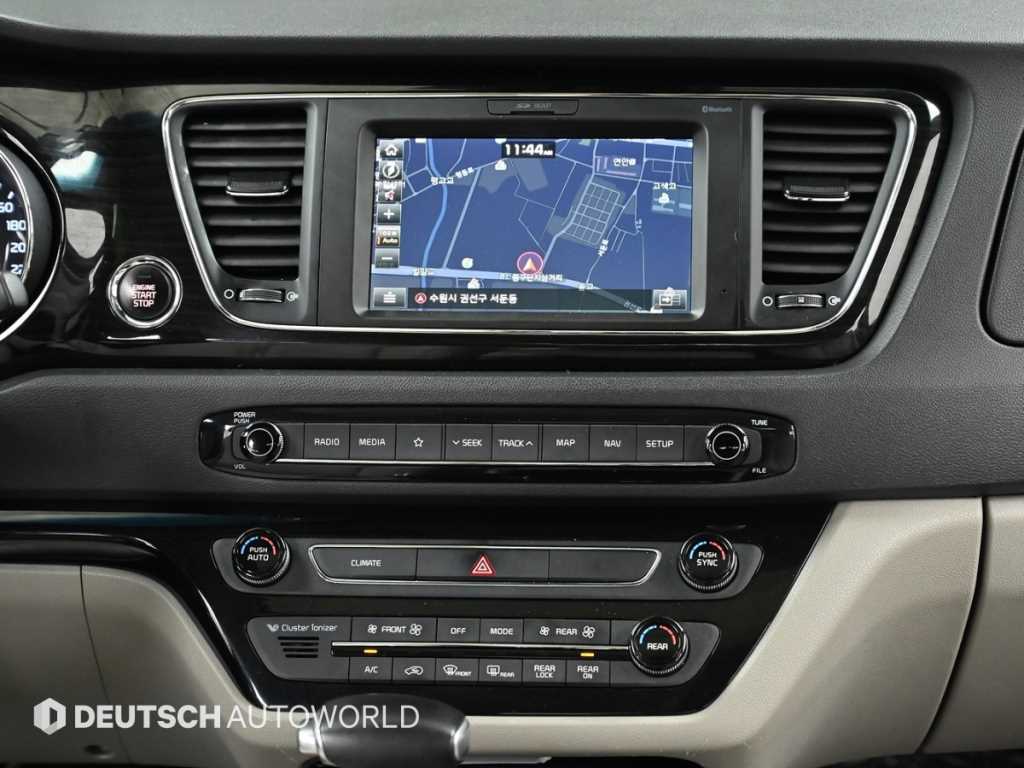 KIA Carnival 2019 Negro - Importación desde Corea - HF Imports Iquique - Foto 14