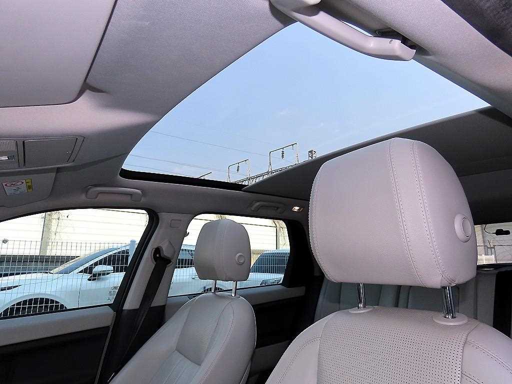 Land Rover Discovery Sports 2019 Blanco - Importación desde Corea - HF Imports Iquique - Foto 16