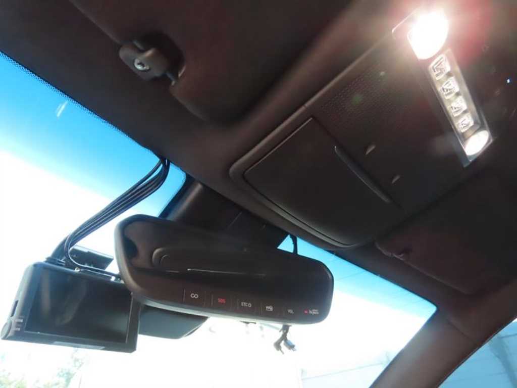 Genesis G90 2019 Negro - Importación desde Corea - HF Imports Iquique - Foto 16