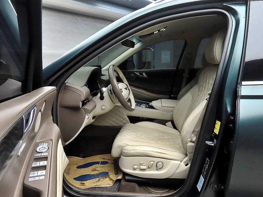 Genesis GV80 - Vista 5