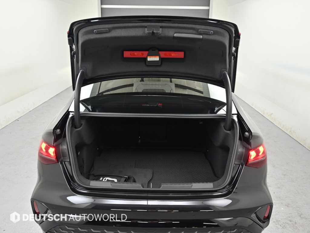 Audi A3 2025 Negro - Importación desde Corea - HF Imports Iquique - Foto 19