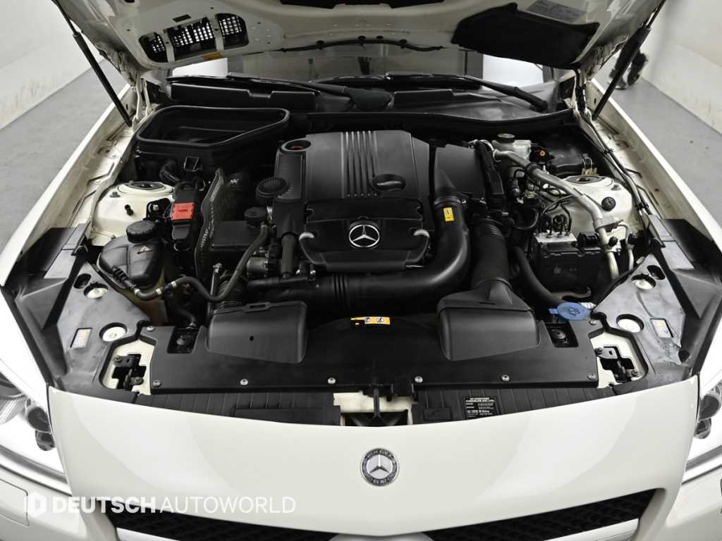 Mercedes Benz SLK Class - Vista 6