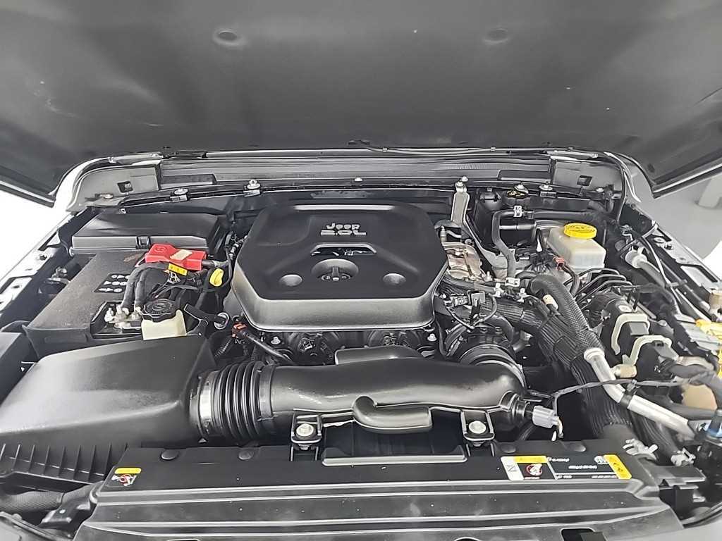 Jeep Wrangler - Vista 5