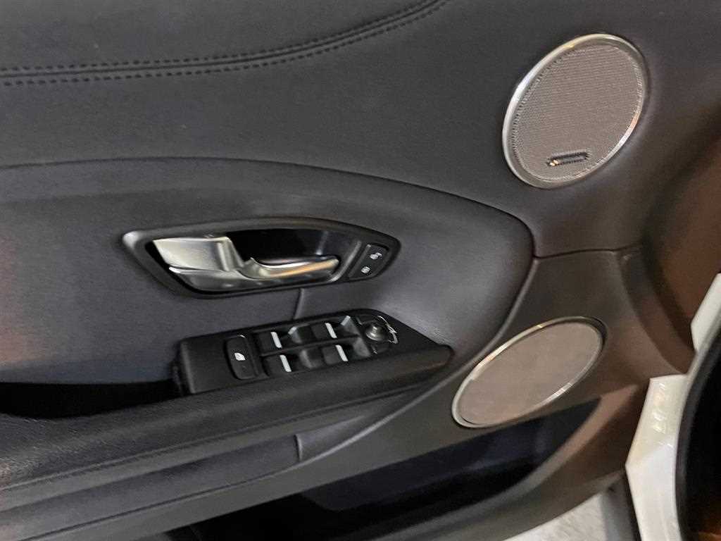 Land Rover Range Rover Bike 2018 Blanco - Importación desde Corea - HF Imports Iquique - Foto 14