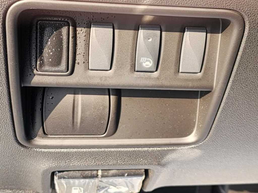 SAMSUNG QM6 2018 Blanco - Importación desde Corea - HF Imports Iquique - Foto 13