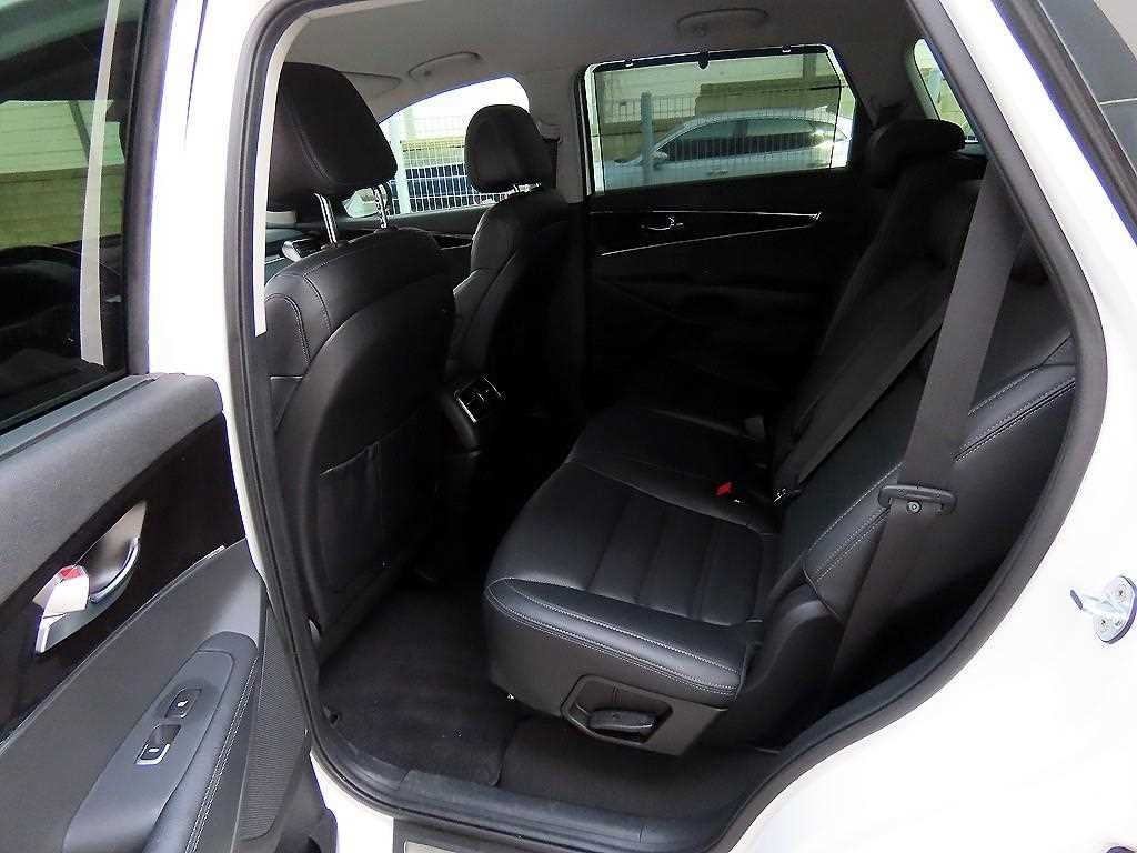 KIA Sorento - Vista 6