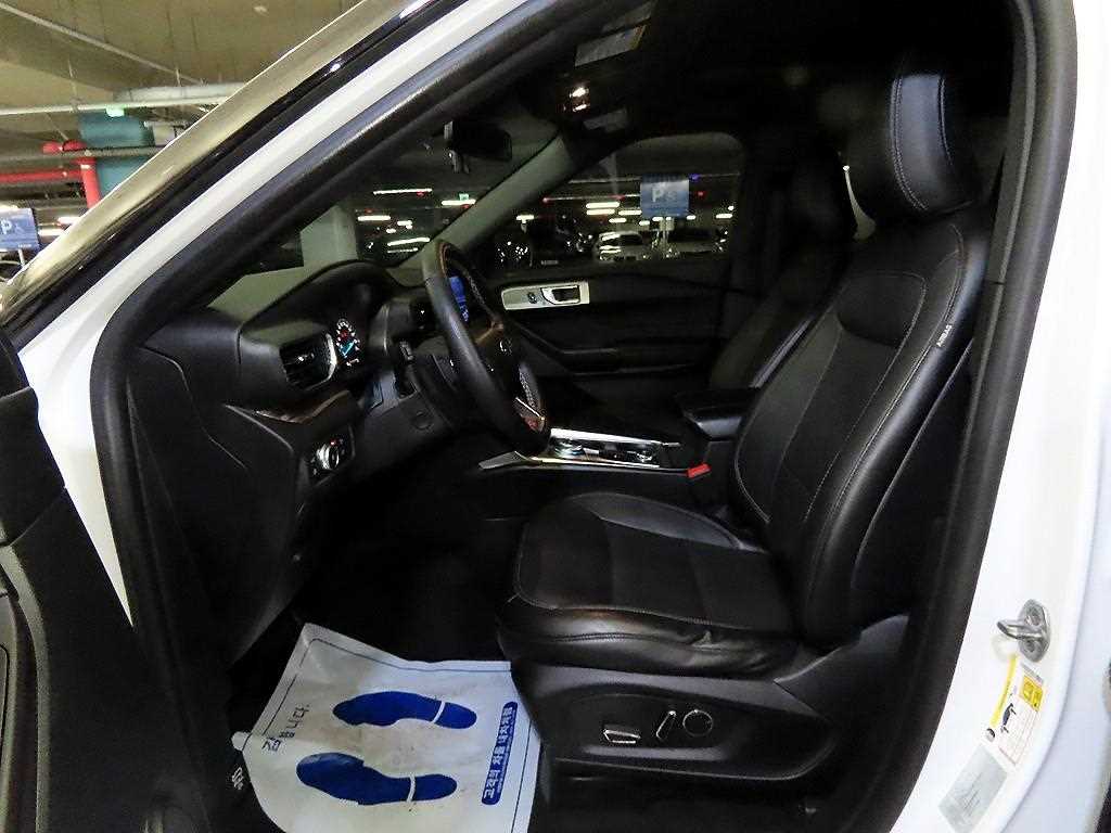 Ford Explorer - Vista 6