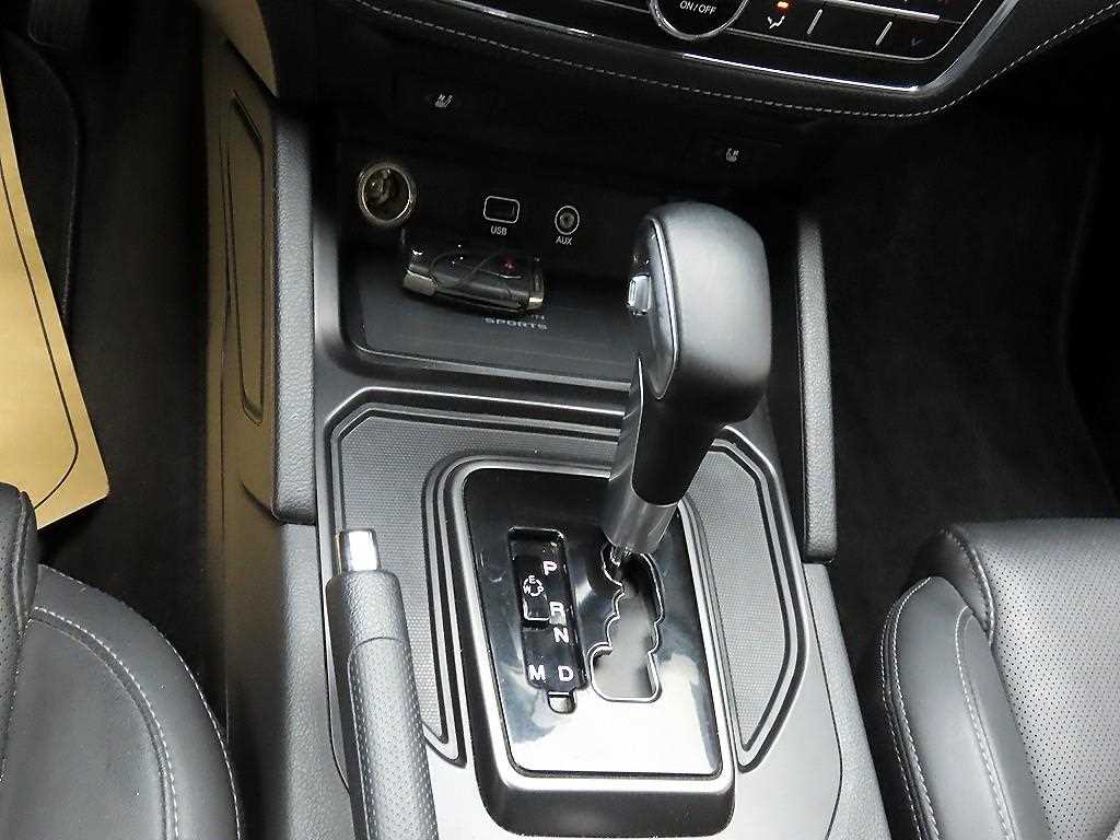 Ssangyong Rexton - Vista 10